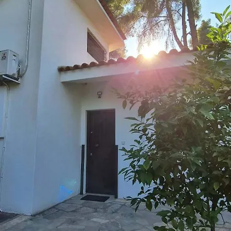 Casa de Férias Melistia In Sani
